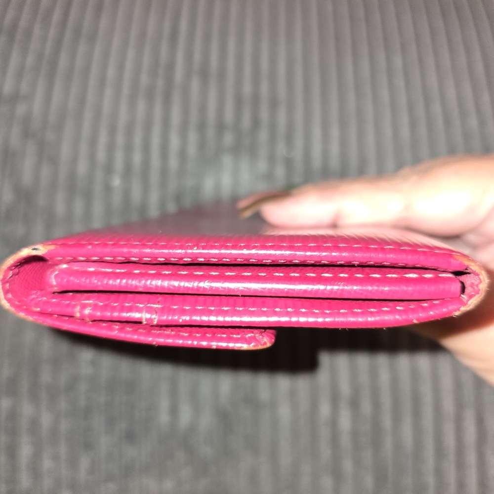 Louis Vuitton Epi Sarah International long wallet in Pink leather - Picture 4 of 12